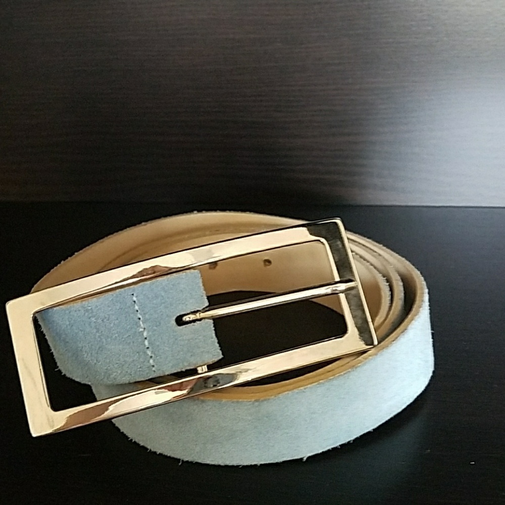 Suede baby blue belt